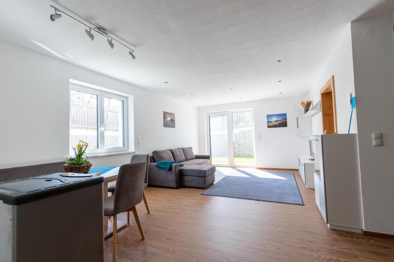 Ferienwohnung Pedit タルレンツ エクステリア 写真